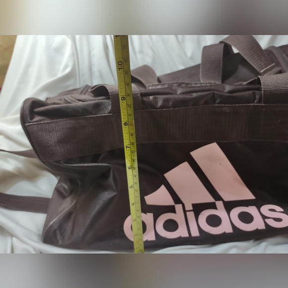 Adidas XL Pink and Brown Duffle Bag - Picture 4 of 11